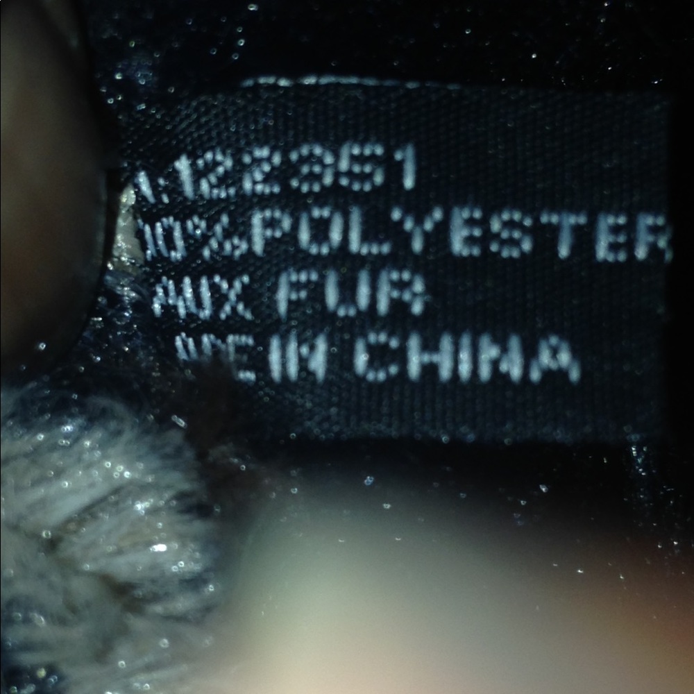 Infinity Scarf - Picture 6 of 7